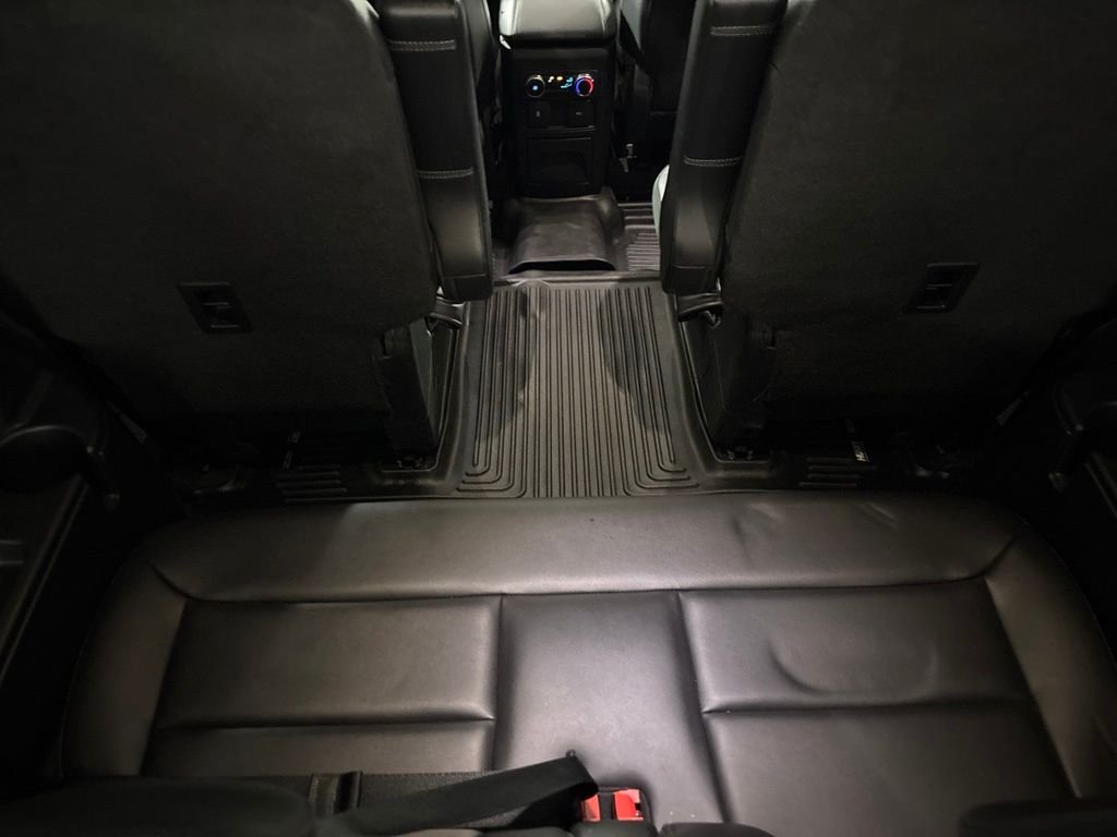Used 2023 Gray Ford XLT image 29