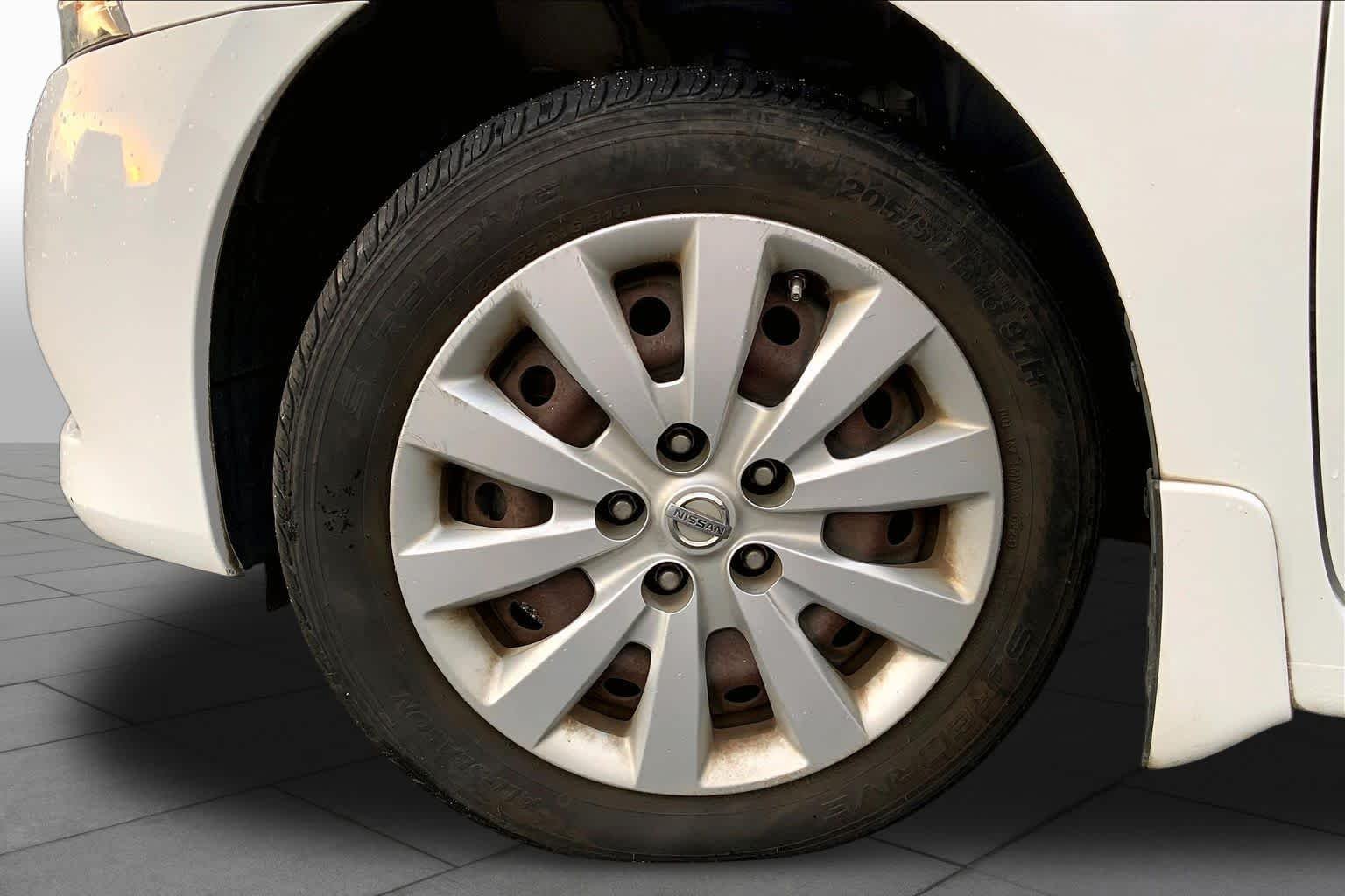 Used 2015 Fresh Powder Nissan S image 11