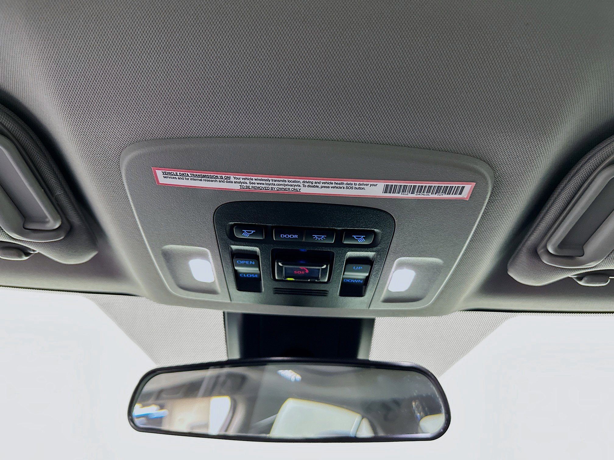 Used 2023 Ice Toyota SE image 18