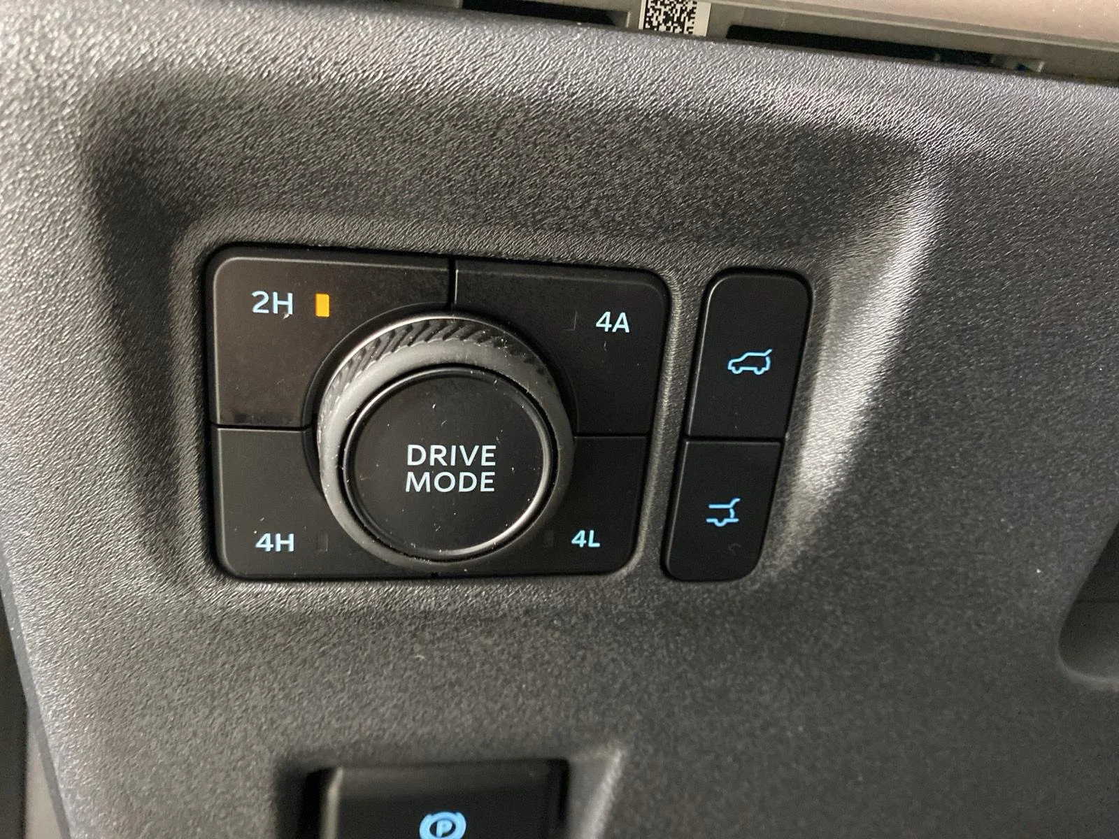 New 2026 Agate Black Metallic Ford Active image 15