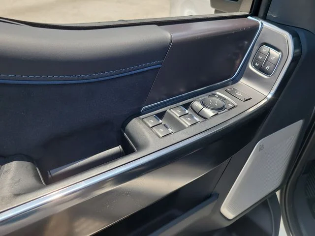 New 2026 White Metallic Ford Platinum image 18