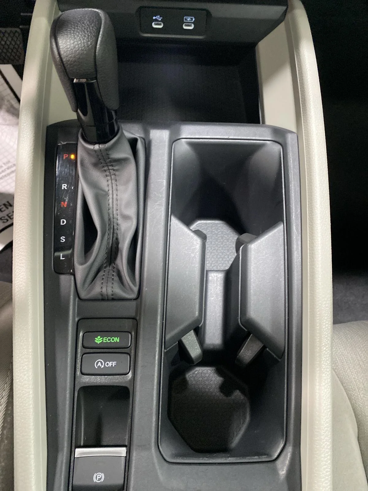 Used 2024 Meteorite Gray Metallic Honda  image 28
