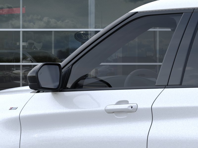 New 2026 Star White Metallic Tri-Coat Ford ST-Line image 43