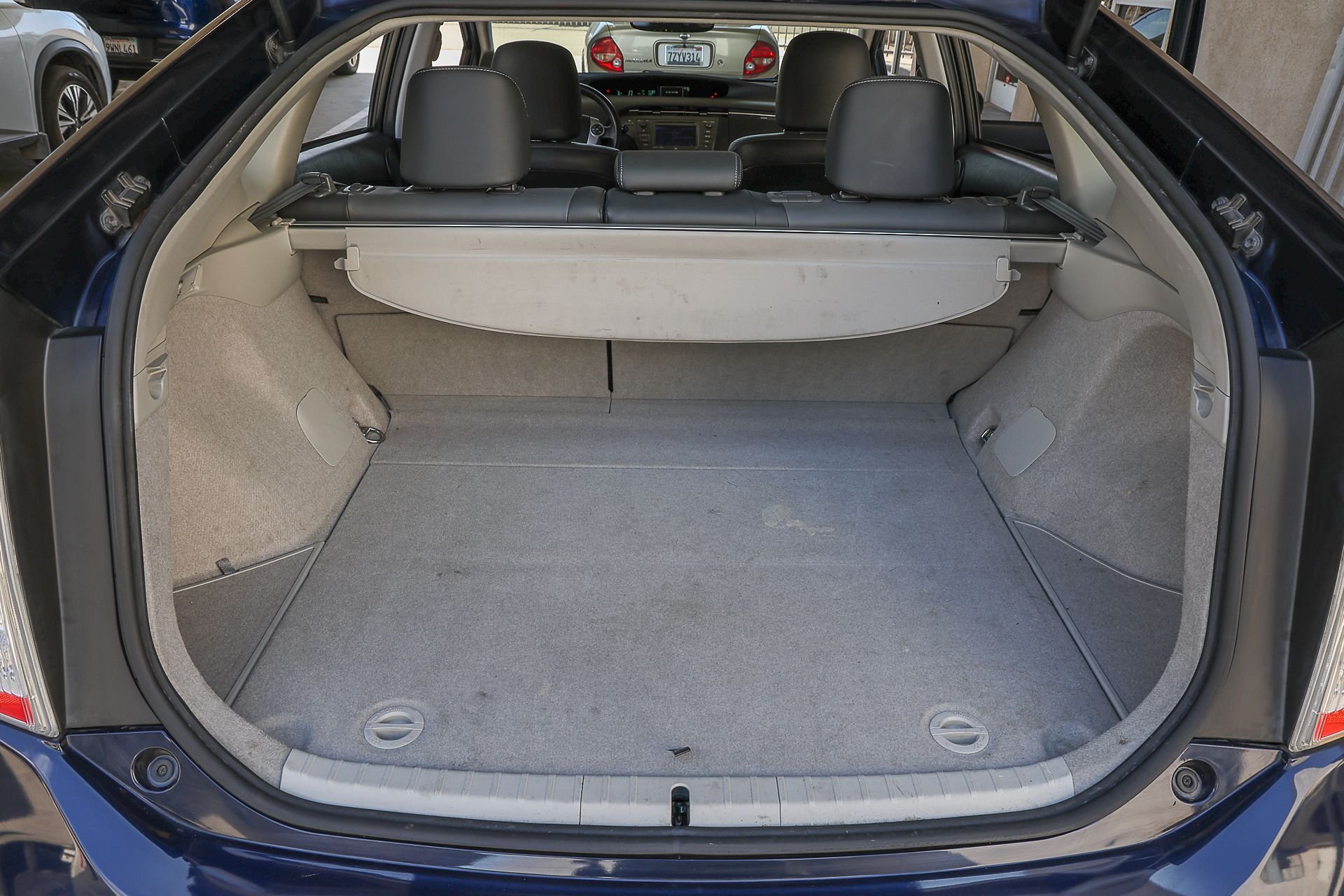 Used 2015 Blue Toyota Four image 28
