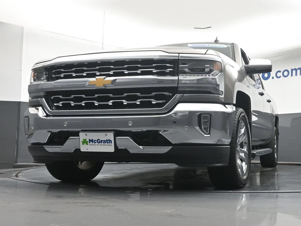 Used 2017 Gray Chevrolet LTZ image 7