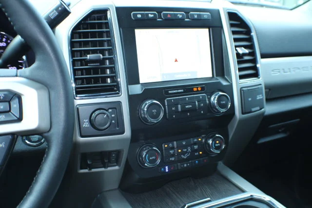 Used 2020 White Ford LARIAT image 9