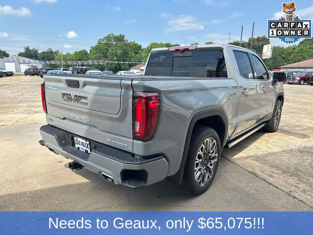 Used 2025 Gray GMC Denali Ultimate image 18