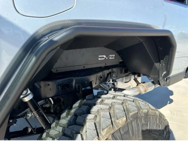 New 2024 Silver Jeep Rubicon image 14