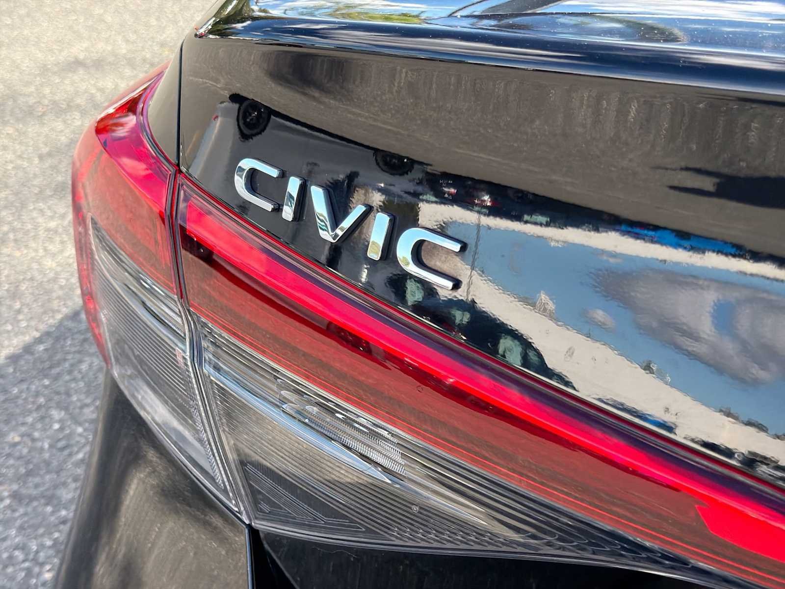 2024 Honda Civic EX - Photo 18