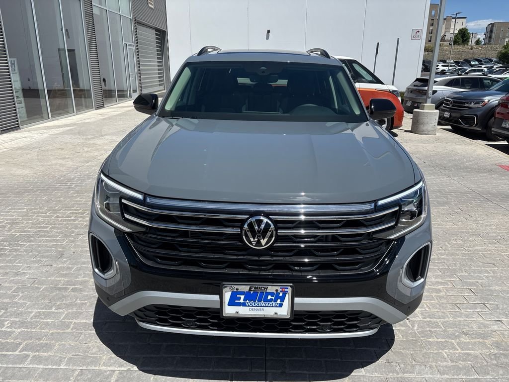 New 2026 Pure Gray Volkswagen 2.0T Peak Edition image 8