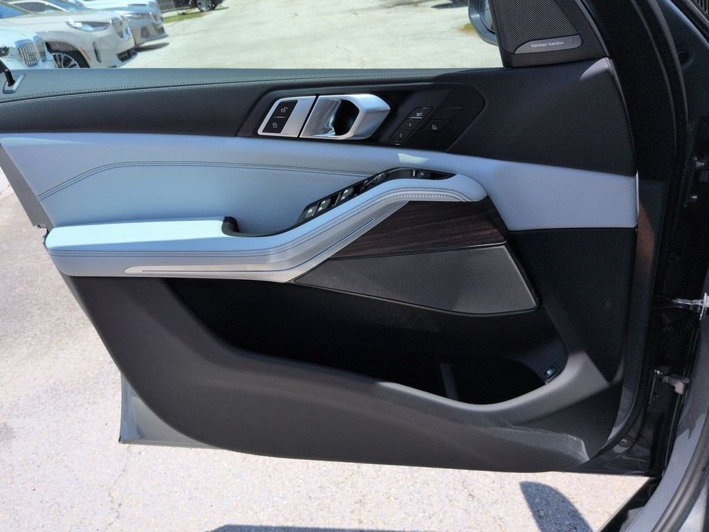 New 2026 Gray Metallic BMW xDrive50e image 31