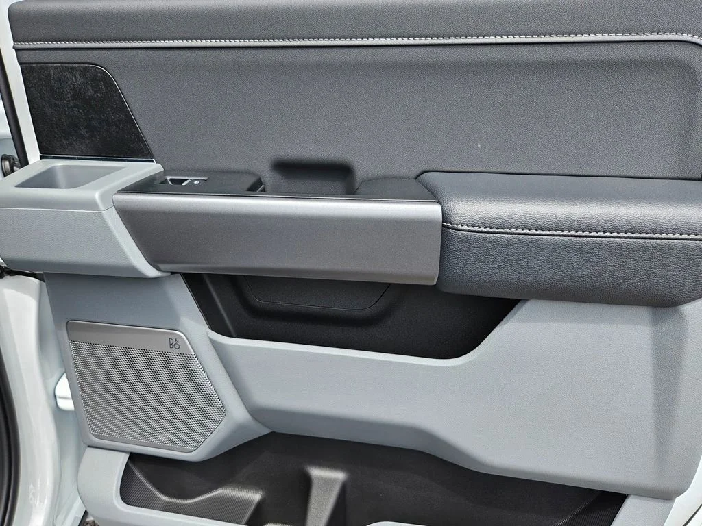 2026 Ford F-250 Super Duty XLT - Photo 33