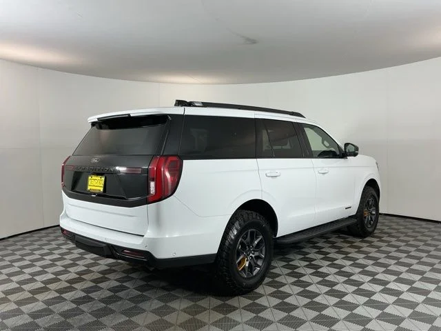 Used 2025 White Ford Tremor image 4