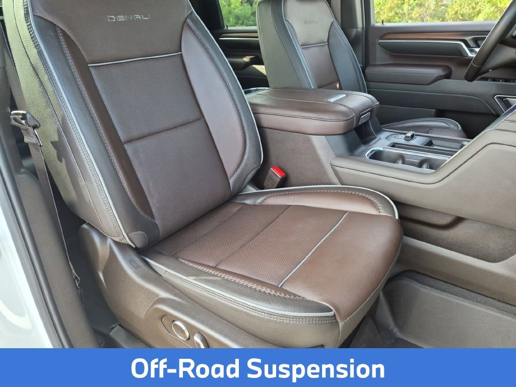 Used 2025 Summit White GMC Denali image 33