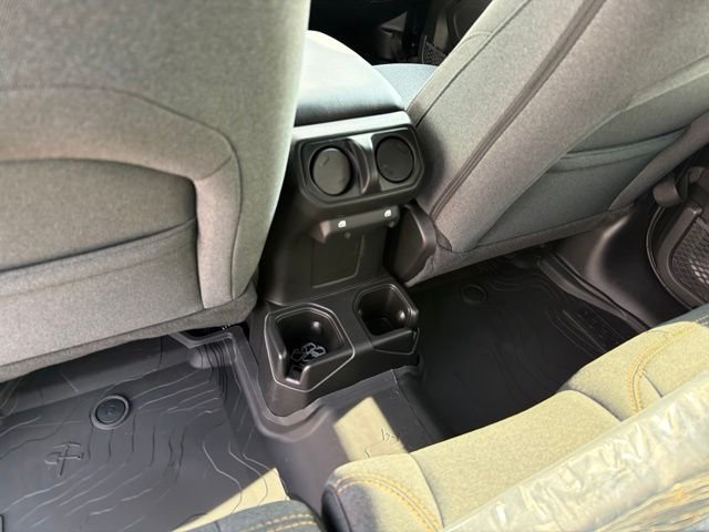 New 2027 Black Clear-Coat Paint Jeep Sport S image 8