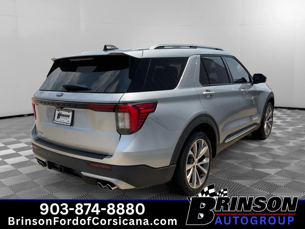 Used 2025 Iconic Silver Metallic Ford Platinum image 7