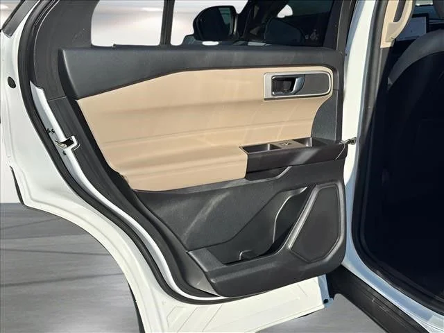 Used 2020 White Ford XLT image 14