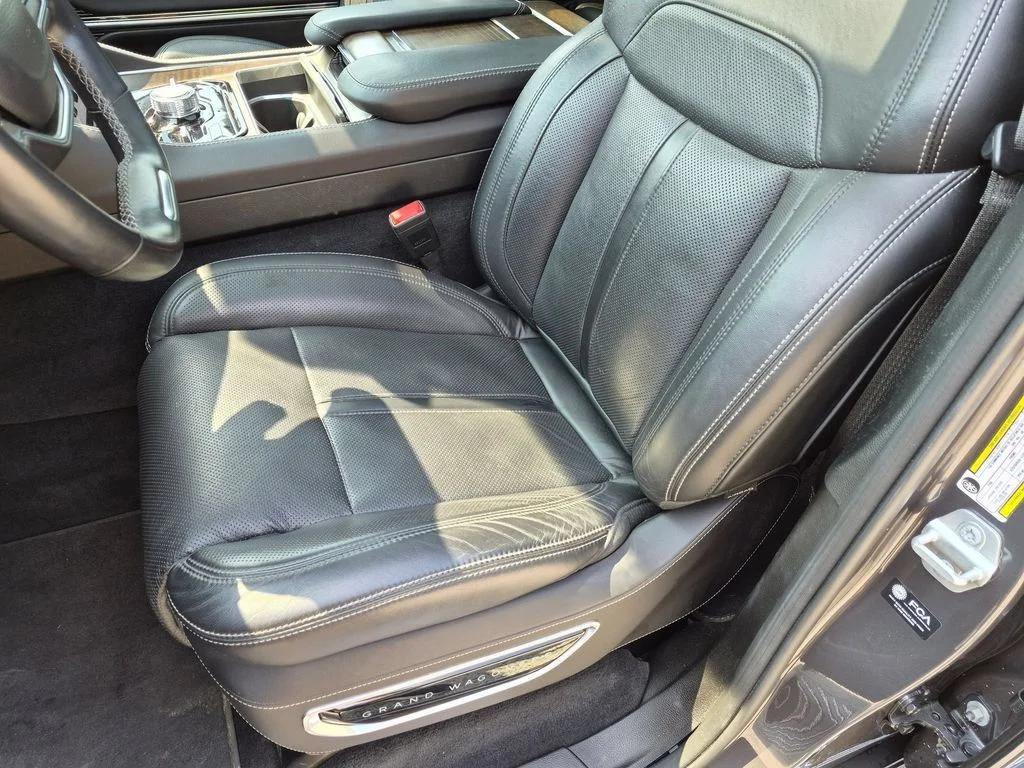 Used 2022 Gray Jeep Series I image 28