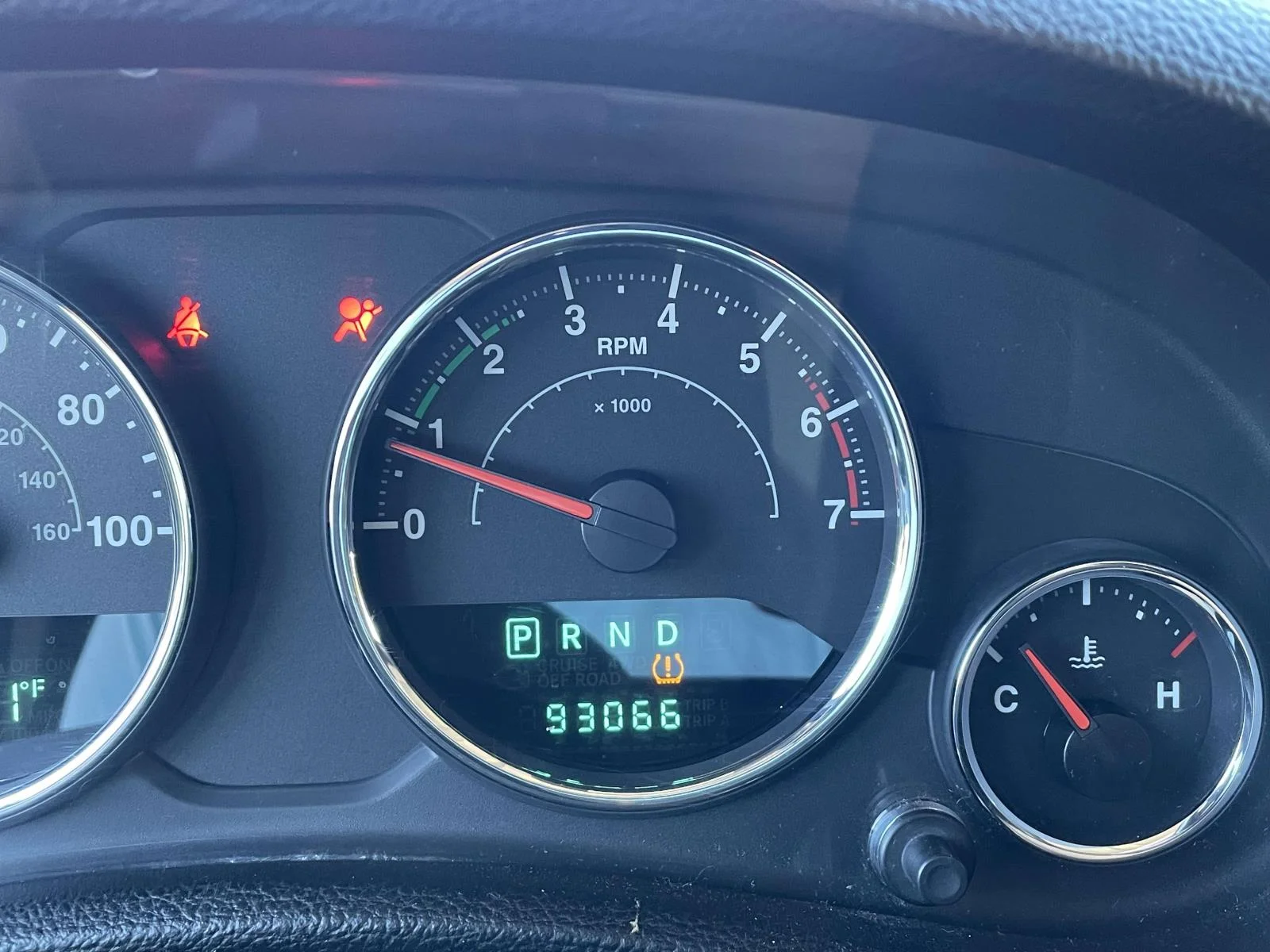 Used 2011 Green Jeep Sport image 20