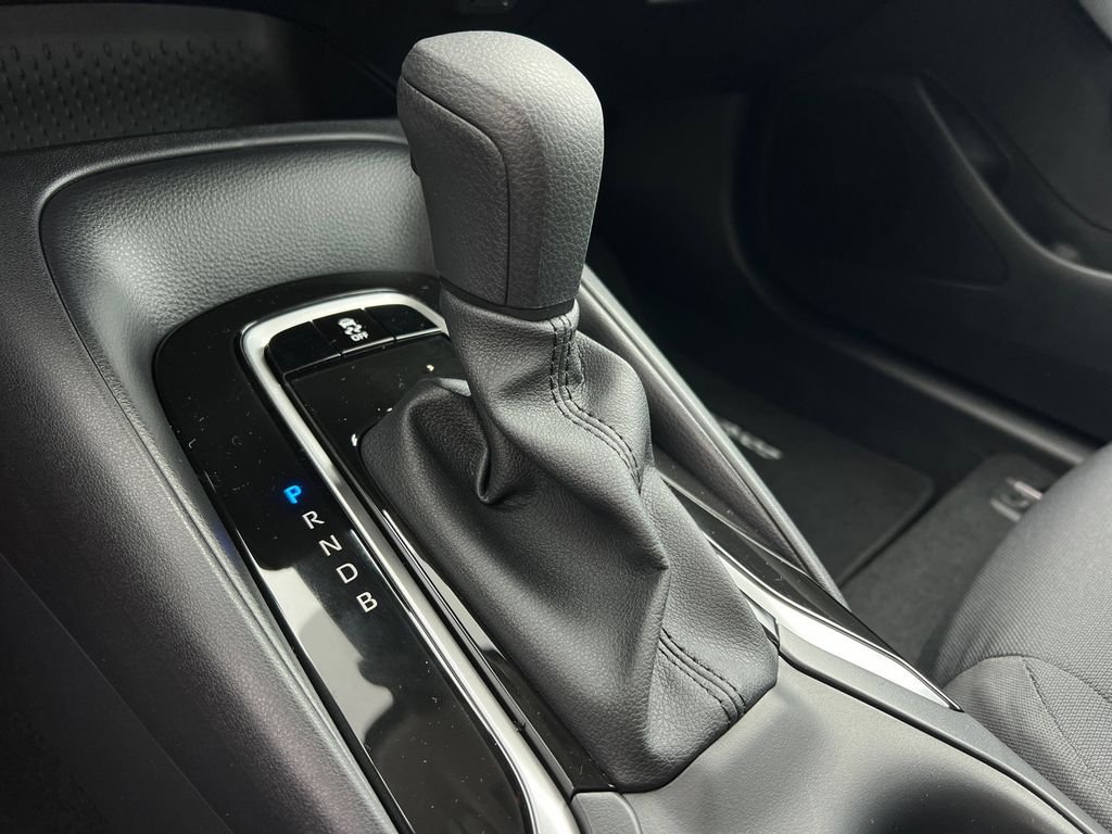 2026 Toyota Corolla LE - Photo 30