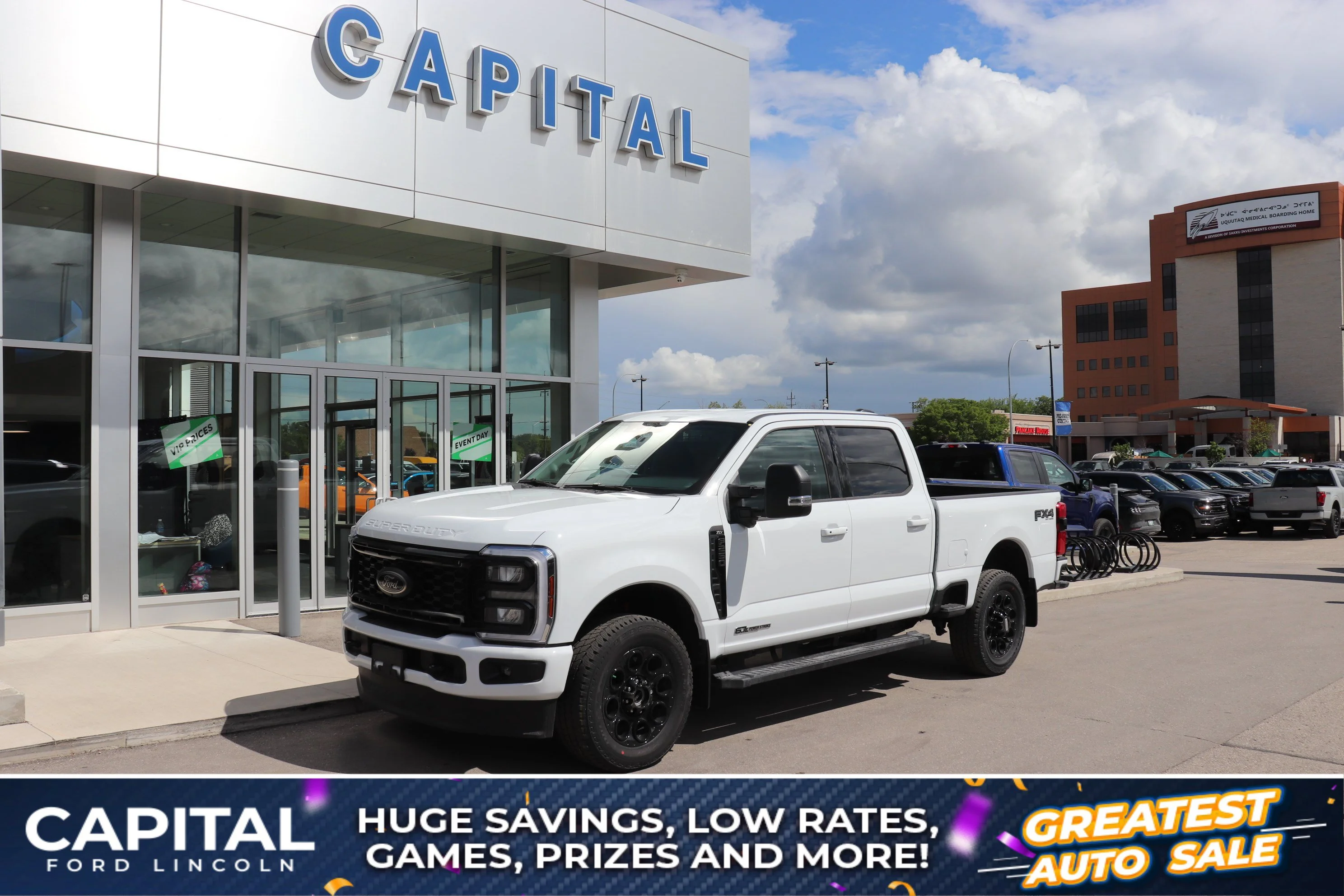 New 2026 OXFORD WHITE Ford XLT image 1