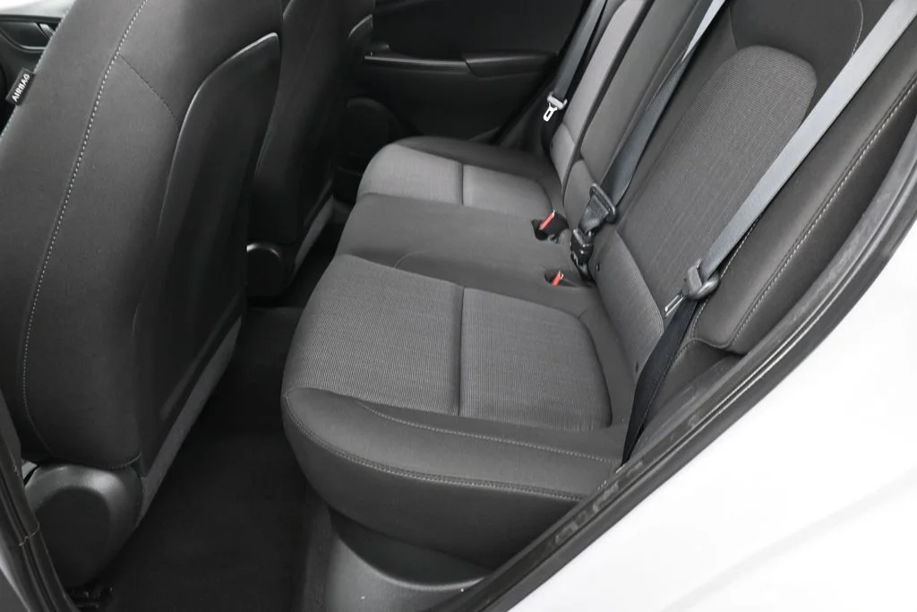 Used 2023 Cyber Silver w/Black Roof Hyundai SEL image 29