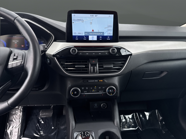 Used 2020 Star White Metallic Tri-Coat Ford SE Sport Hybrid image 13