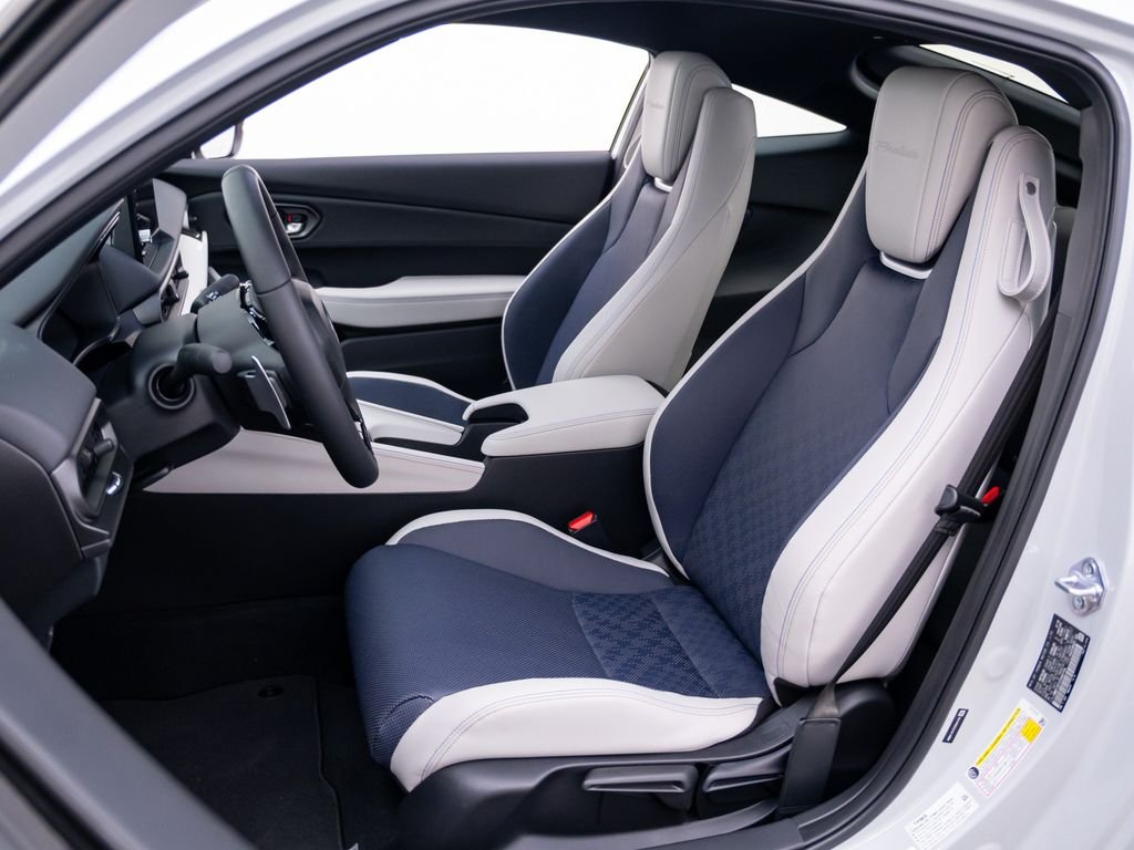 New 2026 Winter Frost Pearl Honda 2-Tone image 16