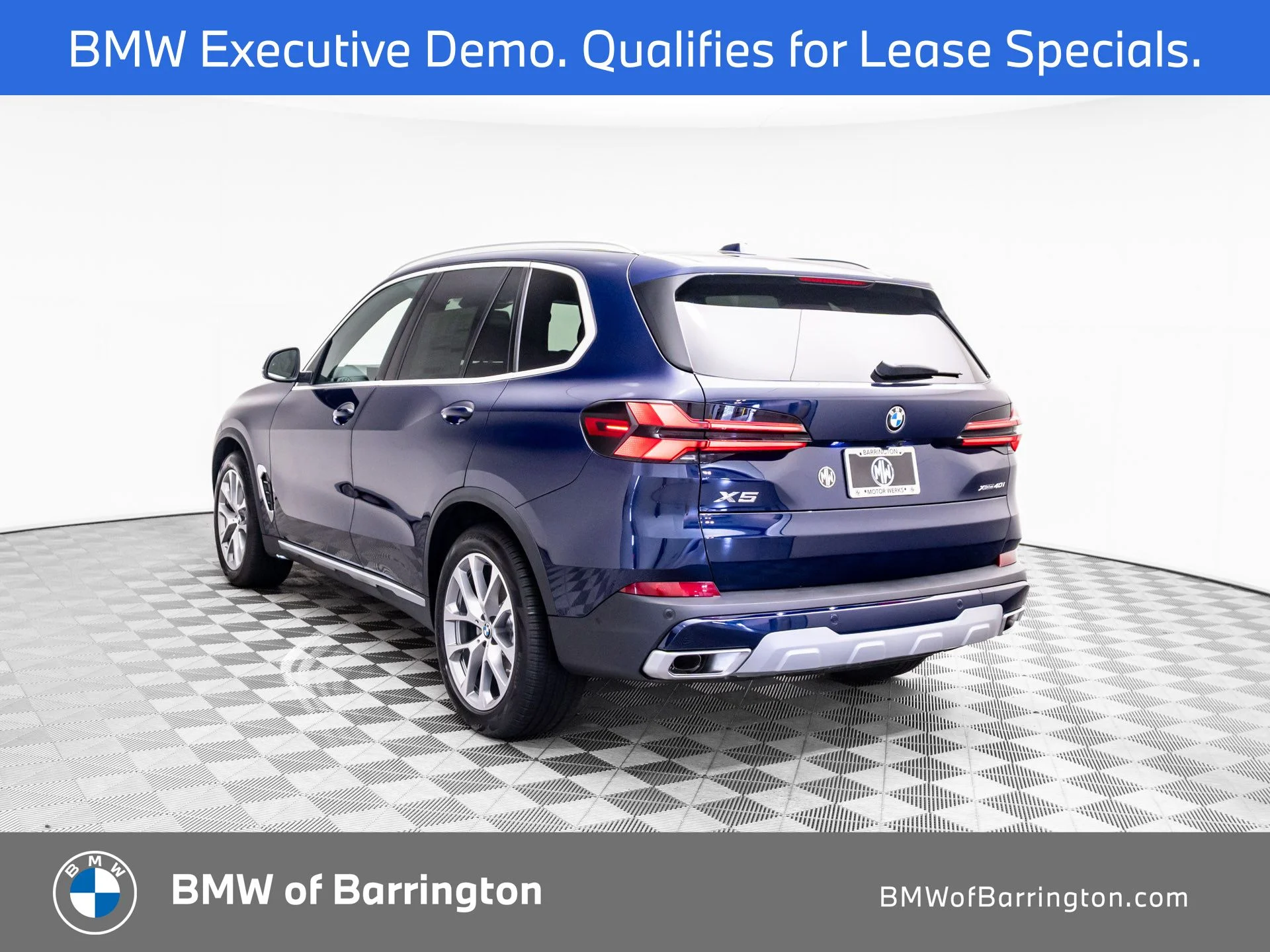 Used 2026 Blue BMW xDrive40i image 3