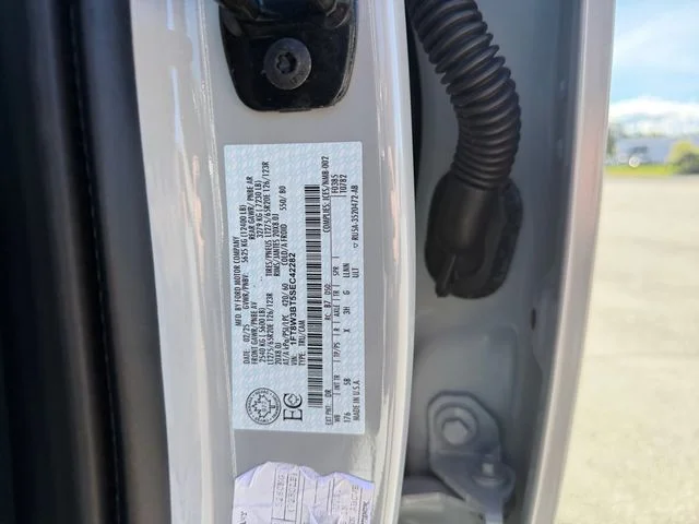Certified Used 2025  Ford Lariat image 25