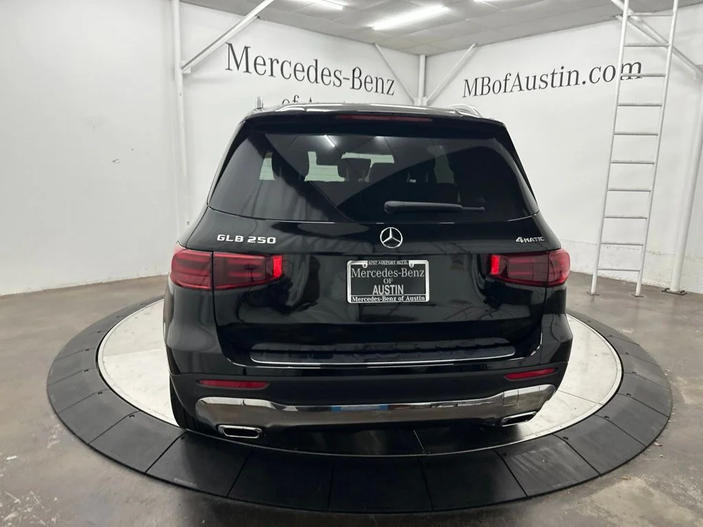 New 2026 Black Mercedes-Benz GLB 250 image 7