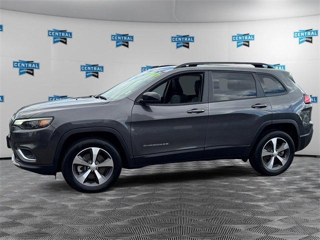 2022 Jeep Cherokee Limited photo 2