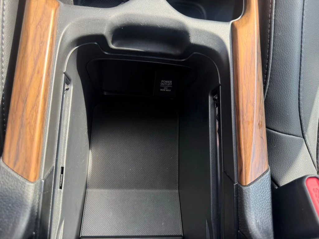 Certified Used 2020 White Honda Touring image 27