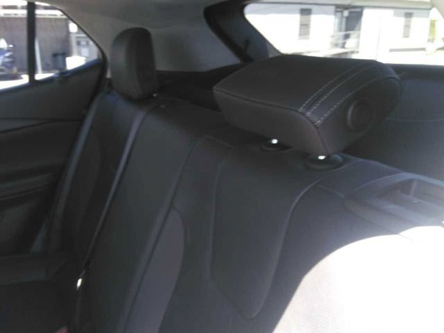 Used 2024 Summit White Buick Sport Touring image 14