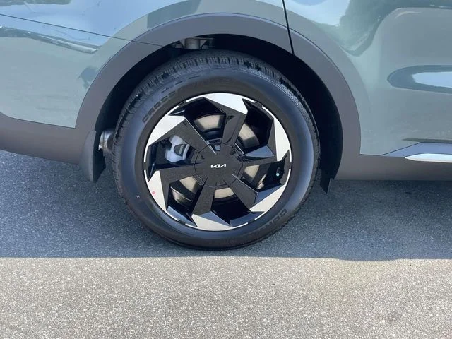 New 2026 Green Kia EX image 7
