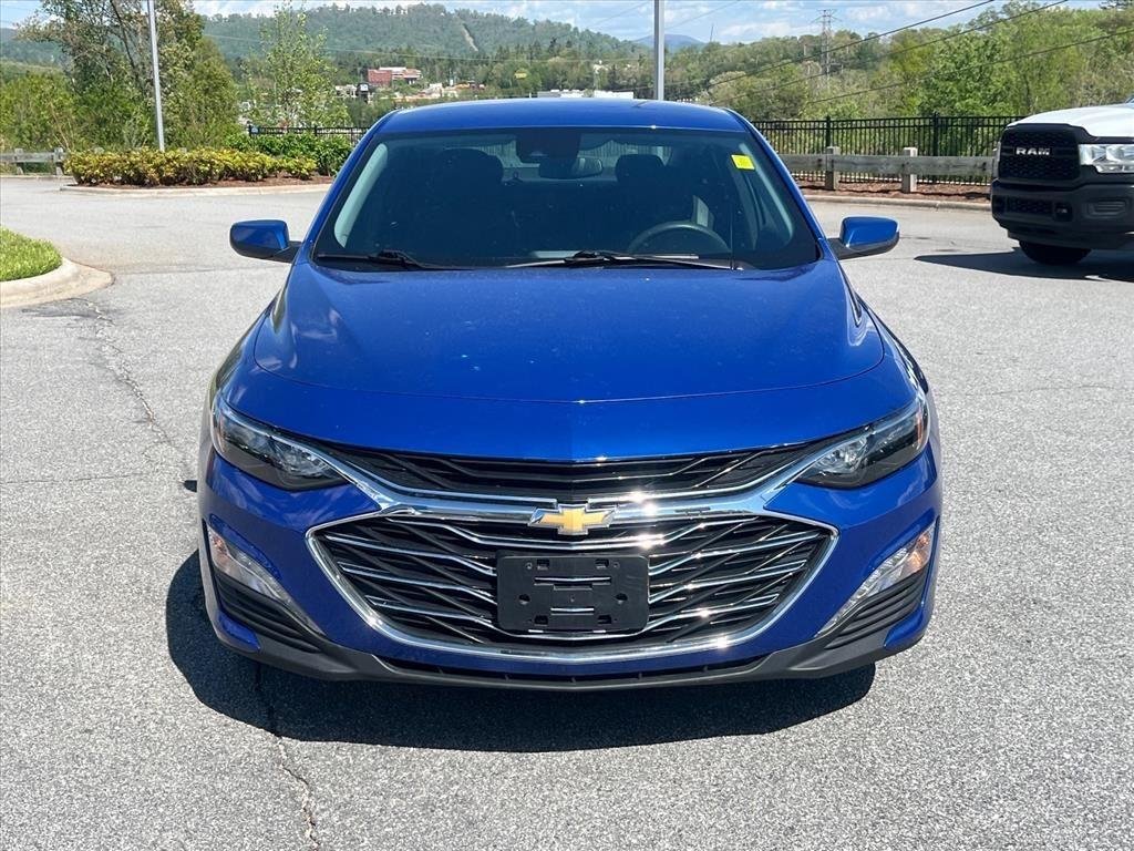 Used 2023 Riverside Blue Metallic Chevrolet LT image 7