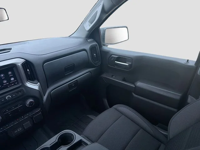 Used 2025 Summit White Chevrolet Custom image 21