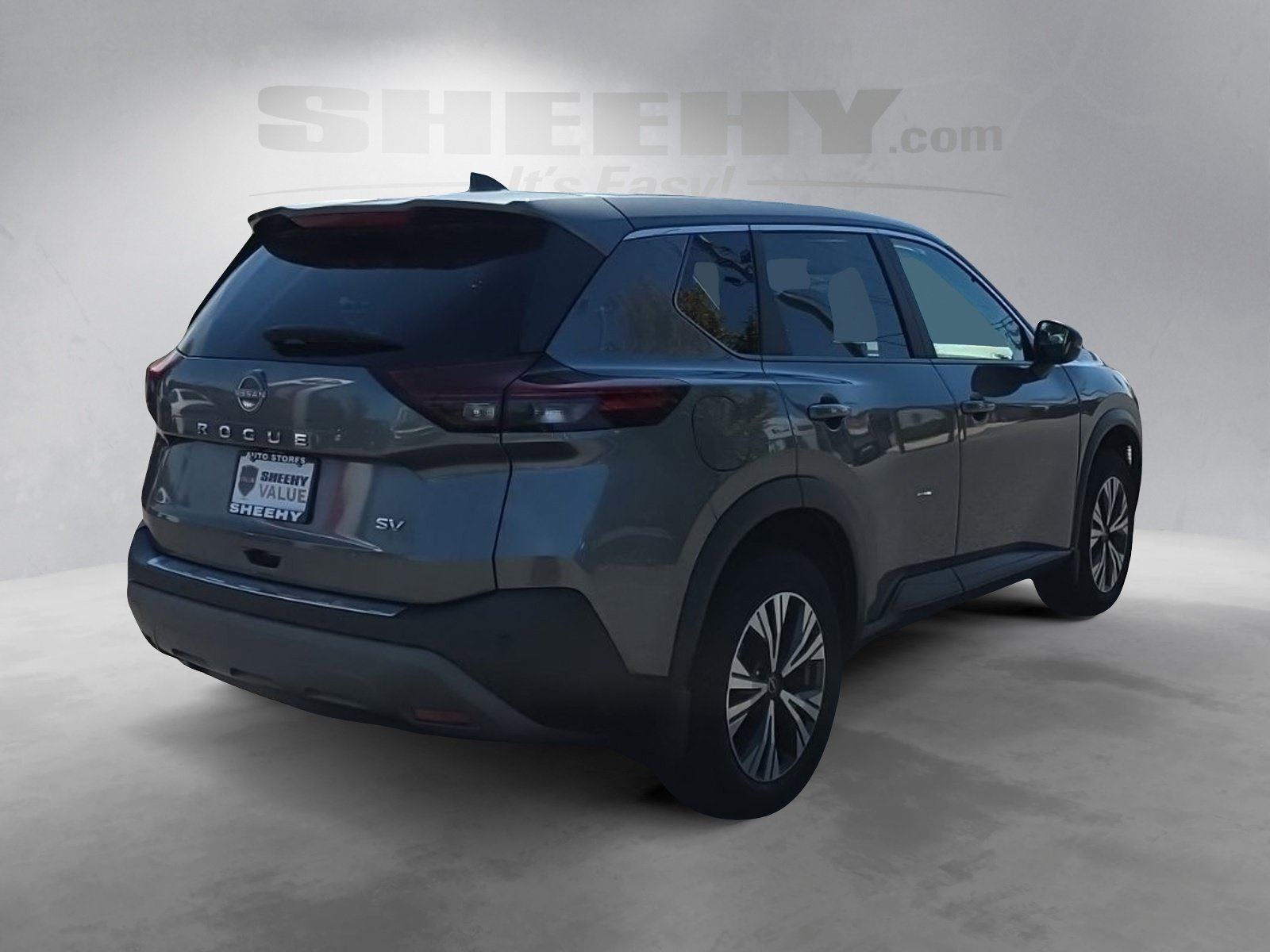 Used 2023 Gray Nissan SV image 11