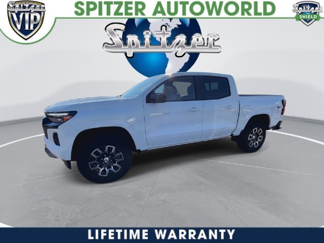 2026 Chevrolet Colorado photo 8 of 41