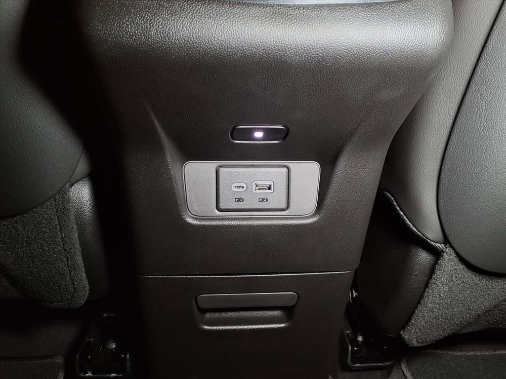 2025 Cadillac XT6 Premium Luxury - Photo 13