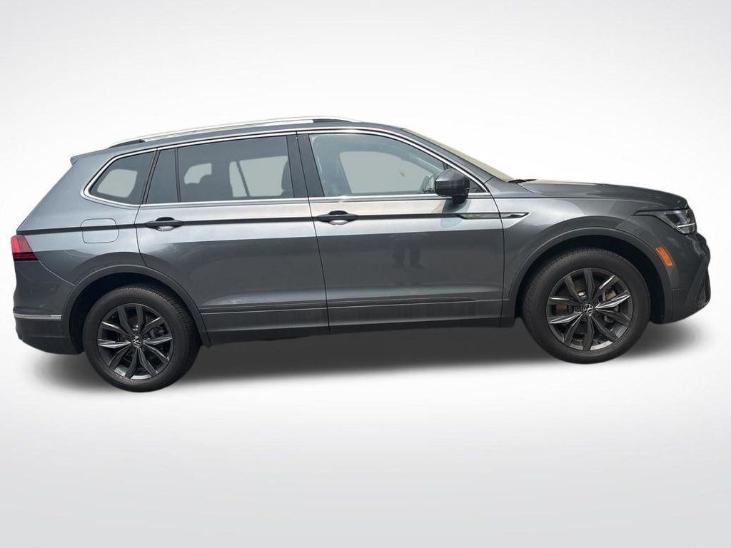 Used 2023 Gray Volkswagen 2.0T SE image 8