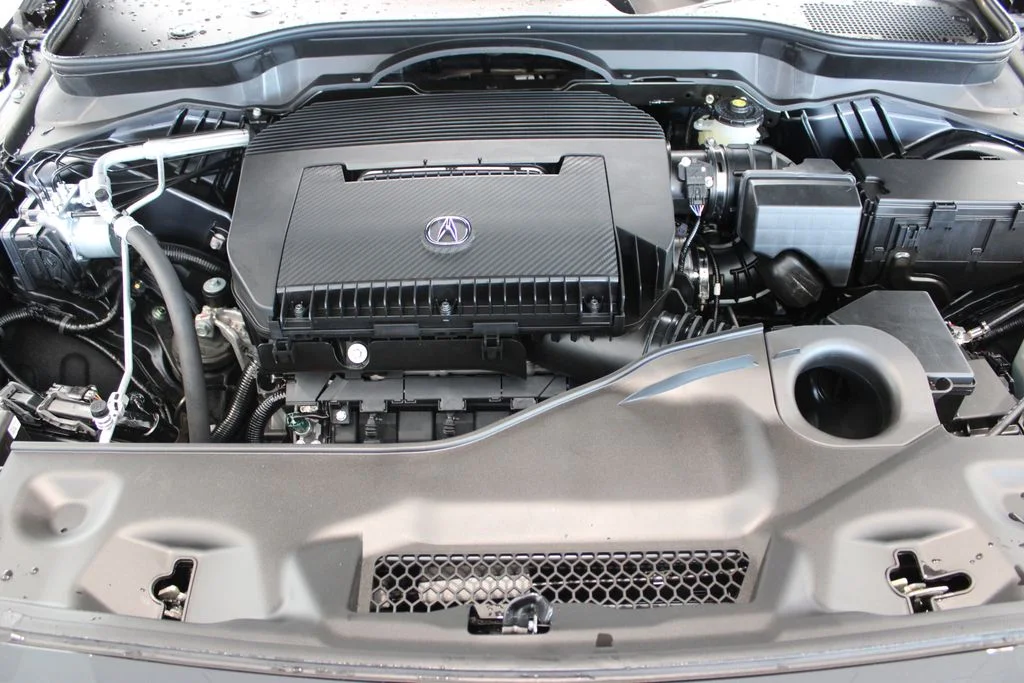 New 2026 Majestic Black Pearl Acura Technology Package image 8