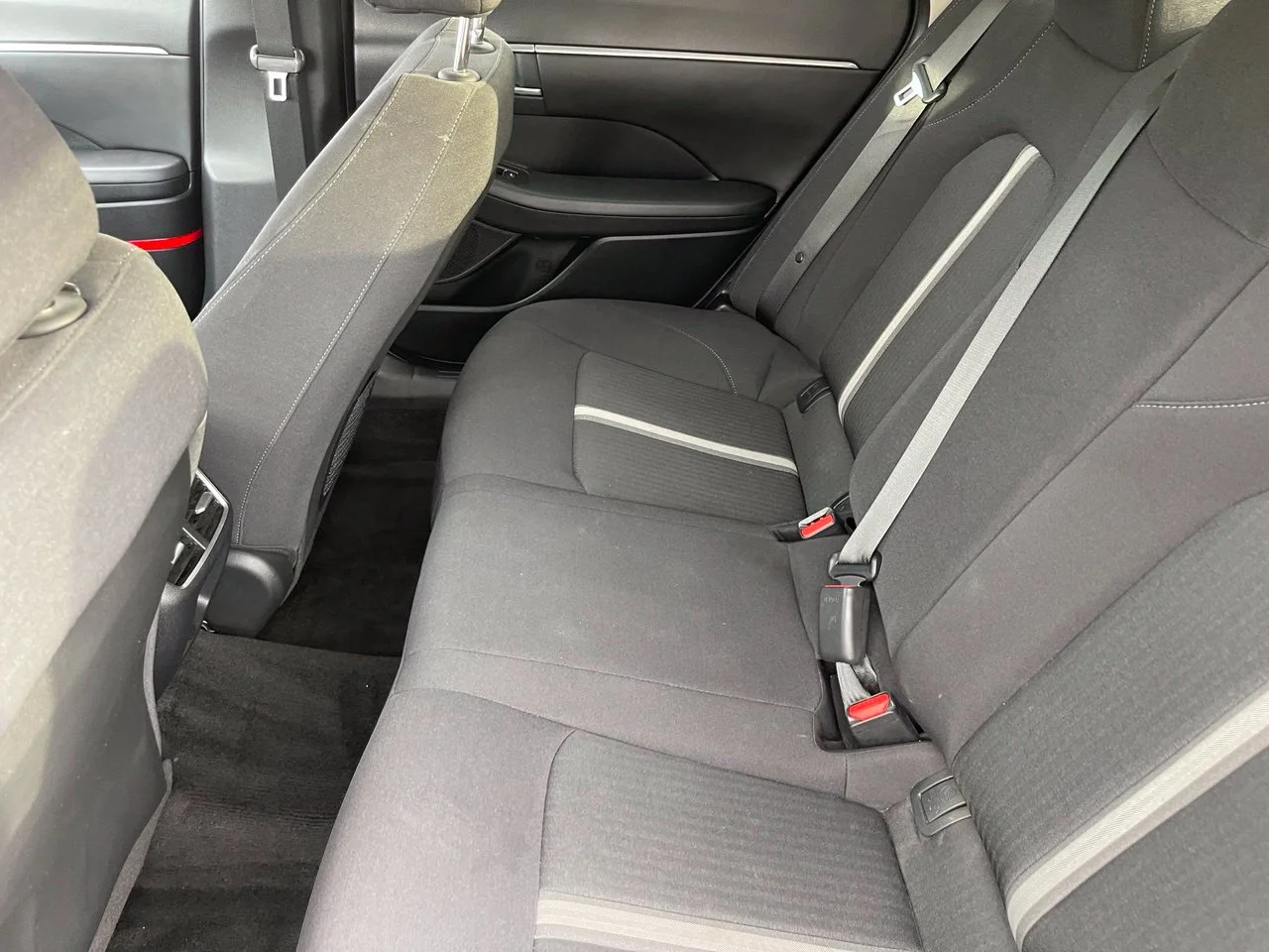 Used 2023 Onyx Black Hyundai SEL image 15