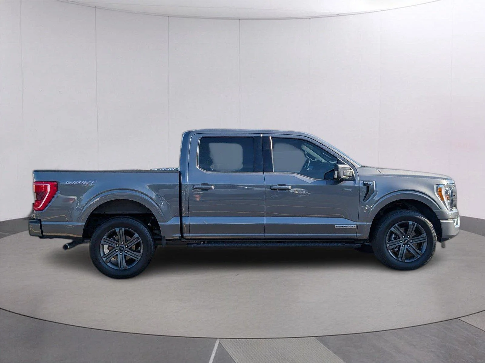 Used 2023 Carbonized Gray Ford XLT image 8