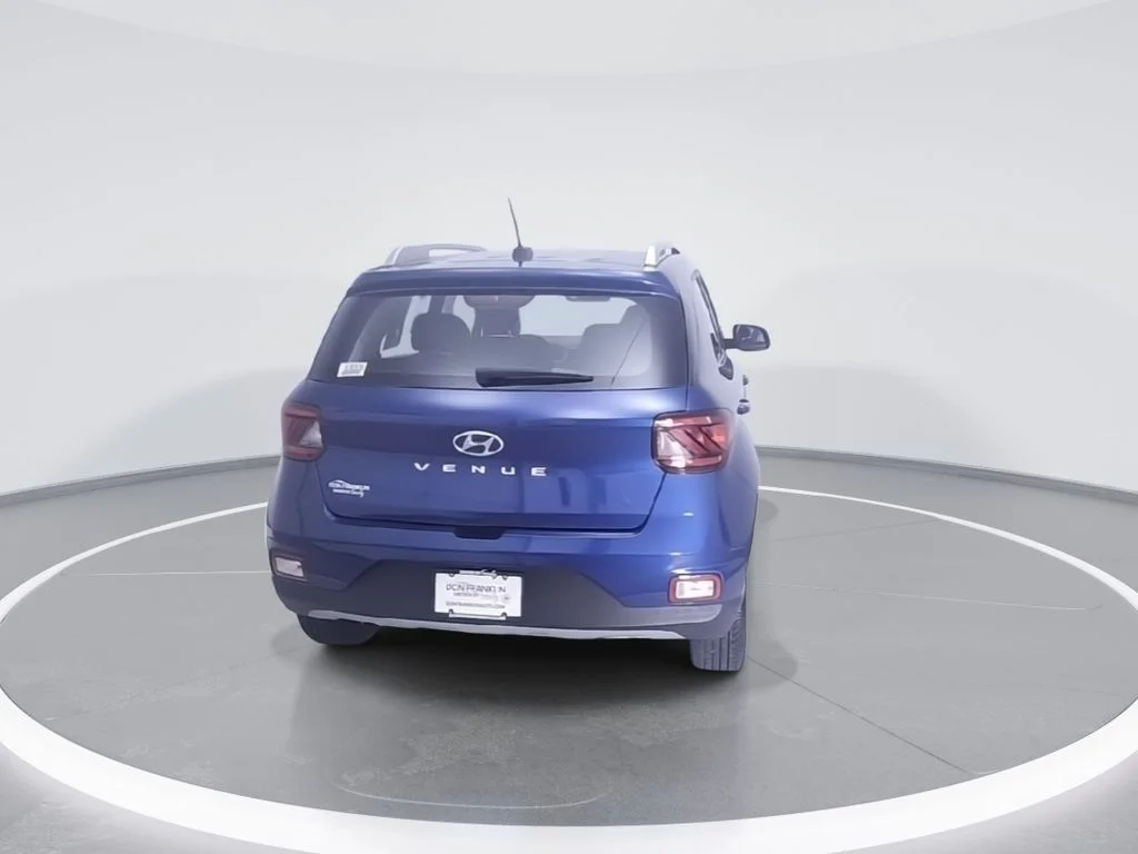 Used 2025 Blue Hyundai SEL image 7