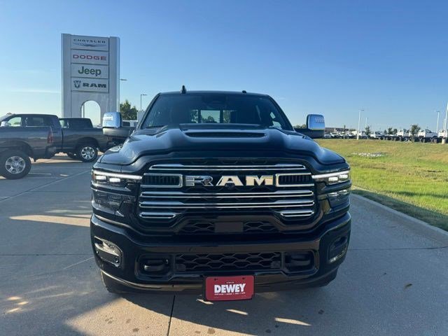 New 2026 Diamond Black Crystal Pearl-Coat Exterior Paint RAM Laramie image 2