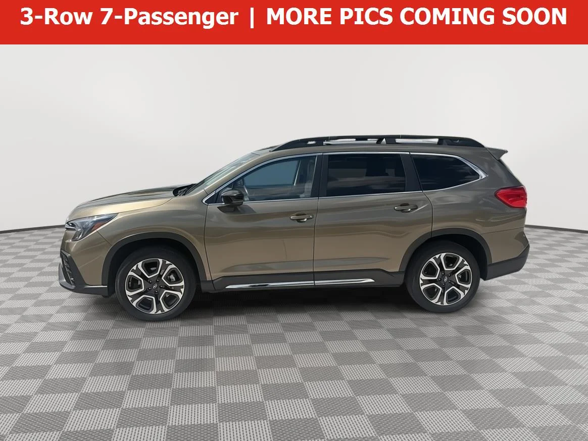 2024 Subaru Ascent Limited 7 Passenger's photo