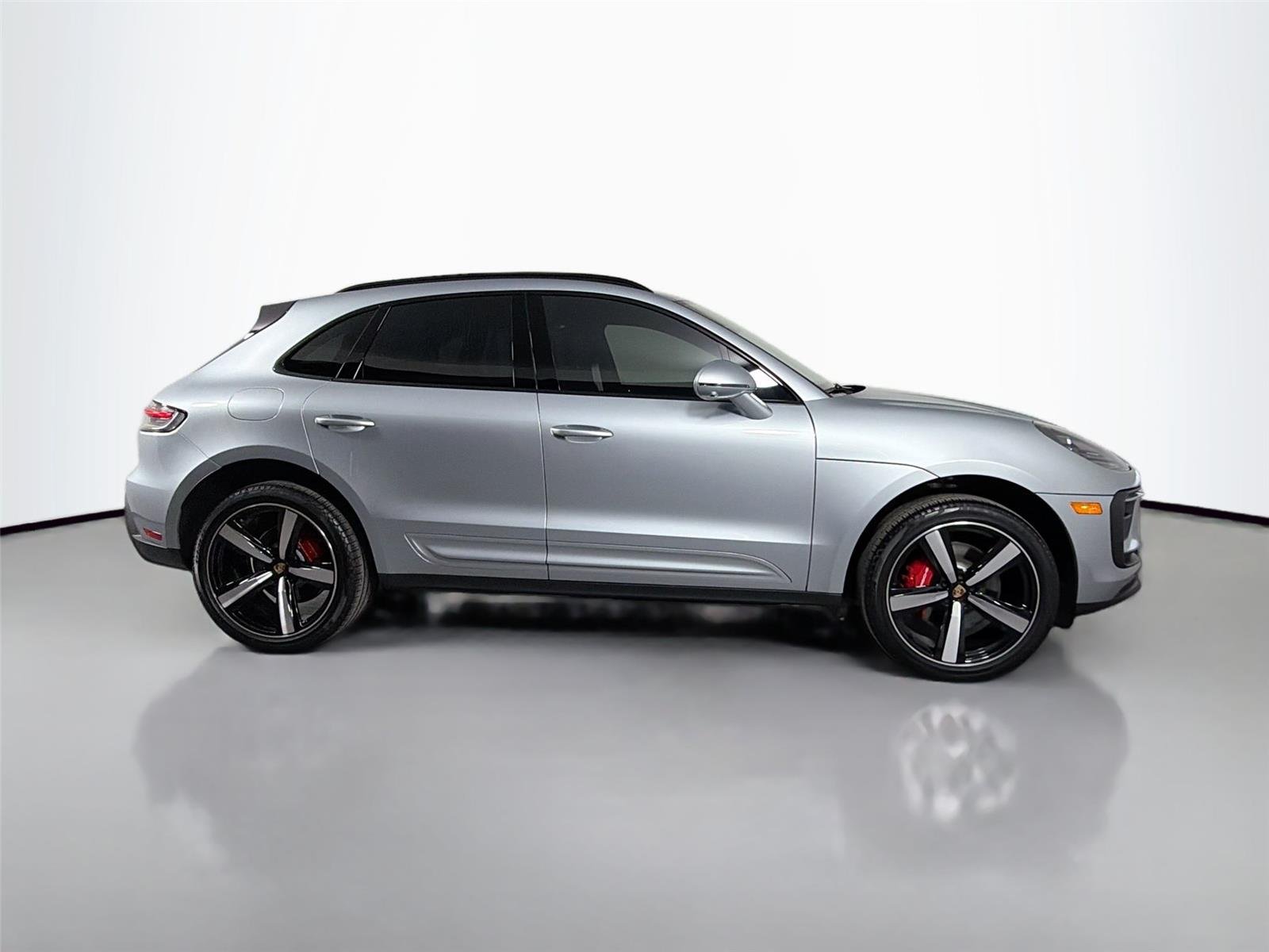 2025 Porsche Macan S - Photo 8