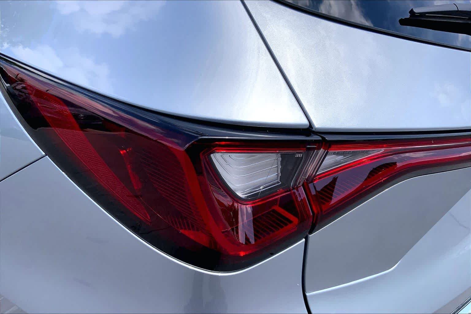 Used 2026 Solar Silver Metallic Acura w/Technology Package image 29