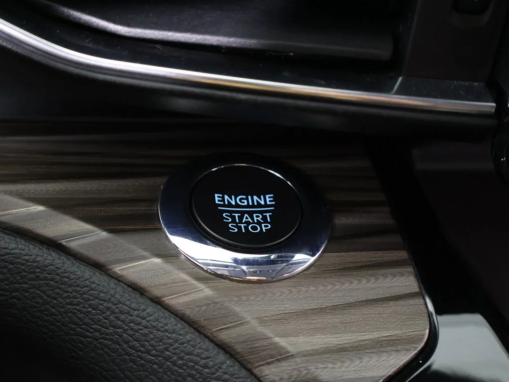 Used 2022 Black Ford Limited image 48